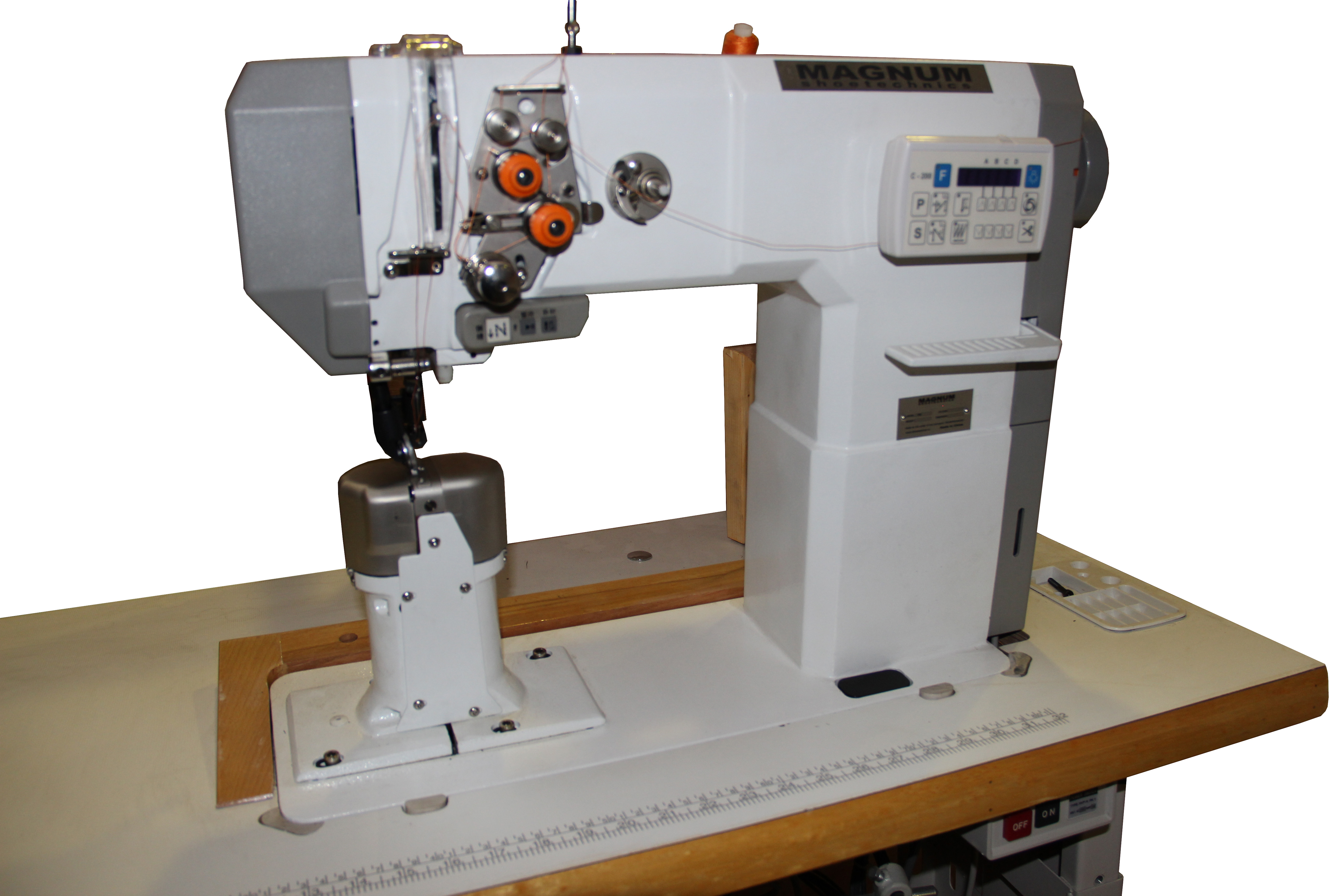 Швейная машина строчки зиг-заг с платформой колонкового типа GOLDEN WHEEL CS-2390
